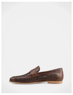 Julius Marlow Levee Shoe in Tan