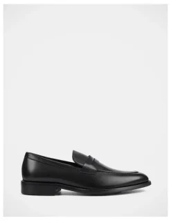 Julius Marlow Wager Shoes in Black