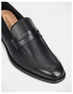 Julius Marlow Wager Shoes in Black