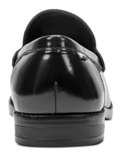 Kenneth Cole Paco Loafer in Black