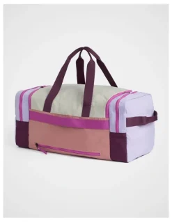 kikki.K Play Overnight Bag in Raspberry