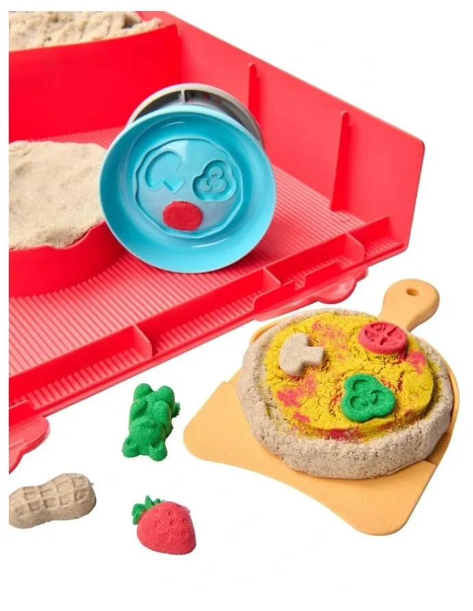 Kinetic Sand Squish Pizza