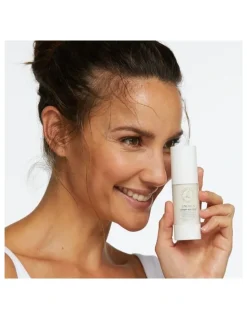 Kissed Earth Enliven Eye Cream