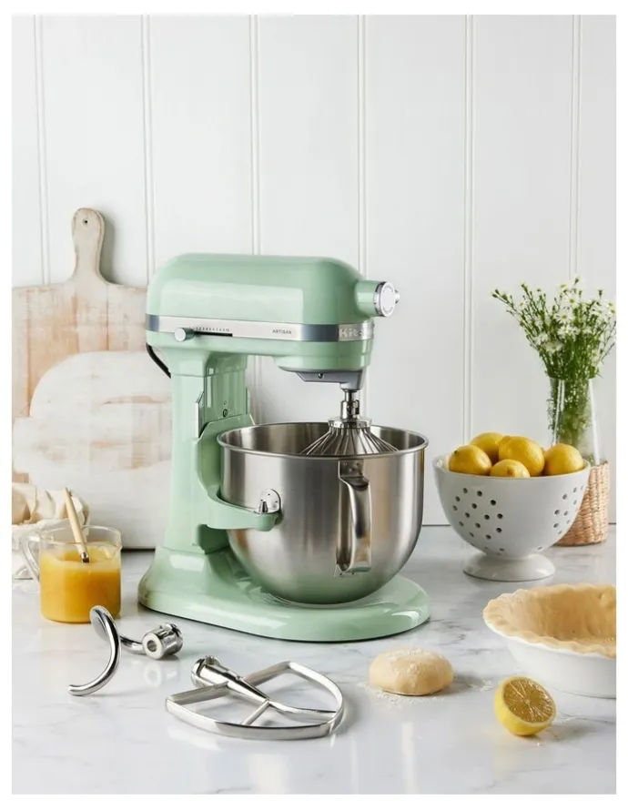 KitchenAid Bowl Lift Stand Mixer in Pistachio 5KSM70SHXAPT