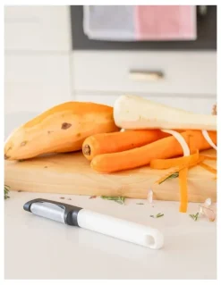 KitchenAid Euro Peeler in Porcelain