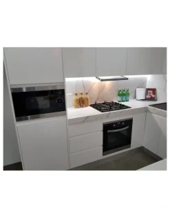 Kleenmaid Burner Gas On Black Krystal Glass Cooktop with Wok Burner 60cm