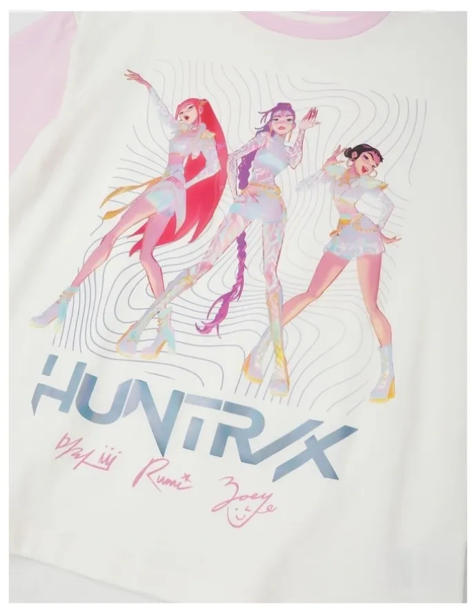 Kpop Demon Hunter K-Pop Demon Hunters Huntrix Spliced T-Shirt With A Bag Tag in Cream