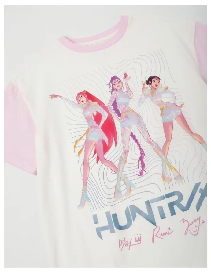 Kpop Demon Hunter K-Pop Demon Hunters Huntrix Spliced T-Shirt With A Bag Tag in Cream