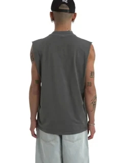 KSCY Obelisk Relaxed Muscle Singlet in Charcoal