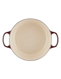 Le Creuset Signature 28cm/6.7L Round Casserole Dish in Garnet