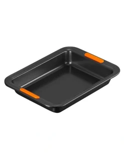 Le Creuset Toughened Non Stick Bakeware 28cm Rect Cake Tin