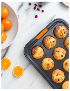 Le Creuset Toughened Non Stick Bakeware 12 Cup Muffin Tray
