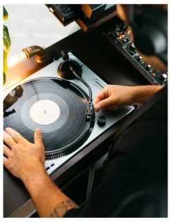 Lenco Lenco Professional Direct-Drive Turntable in Metallic