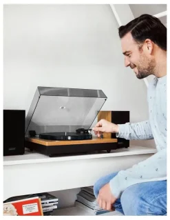 Lenco Turntable with Bluetooth & 2 Separate Speakers in wood