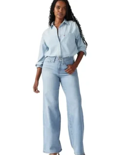 Levi's Shaping Wide-Leg Jeans 318 in Tall Glass Of Water