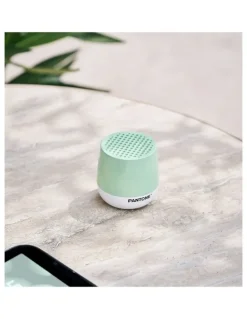 Lexon Lexon Mino Mini Bluetooth Speaker PANTONE - Green