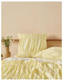 Linen House Layla Quilt Cover Set in Lemon