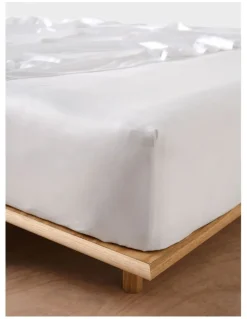 Linen House Nara 400TC Bamboo Cotton Fitted Sheet in White