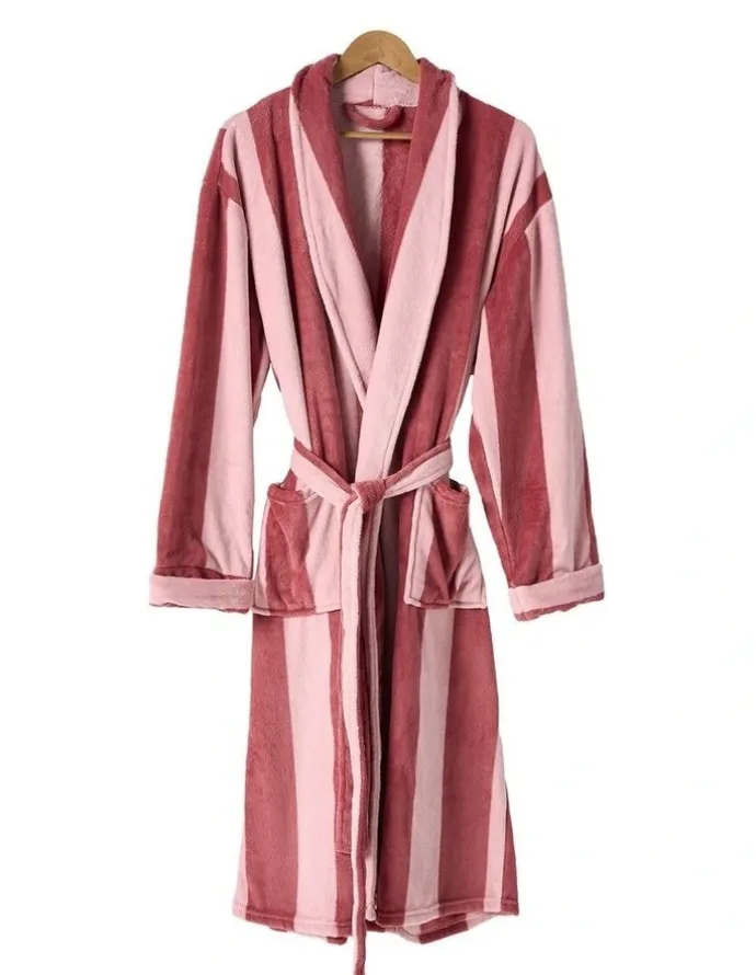 Linen House Plush Ocean City Robe in Rosewood