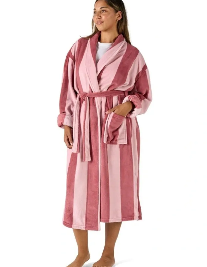 Linen House Plush Ocean City Robe in Rosewood