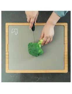 Living Today Bamboo Chopping Board Set of 5 and Flexible Mats Set