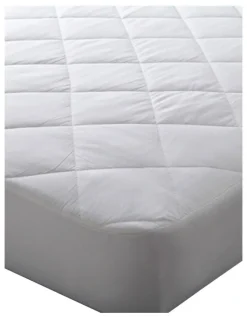 Logan and Mason Cotton Mattress Protector in White