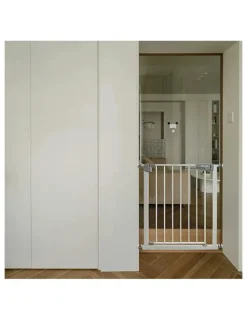 Love N Care Safety Gate in White