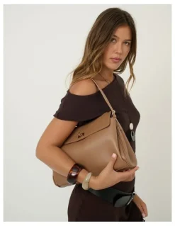 Lustre & Sage Isabeau Classic Shoulder Bag - Tan