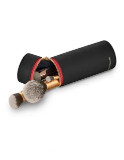 MAISON de SABRÉ The Leather Brush Case in Rouge Noir