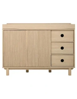 Mamas & Papas Oska Wide 3 Drawer Dresser Changer in Oak