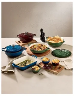 Maxwell & Williams Cast Iron Braiser 27cm/3.3L in Midnight Blue