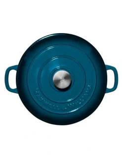 Maxwell & Williams Cast Iron Round Casserole 28cm/6.2L in Midnight Blue