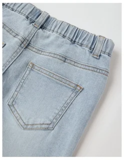 Milkshake Denim Relaxed Fit Jean in Light Wash