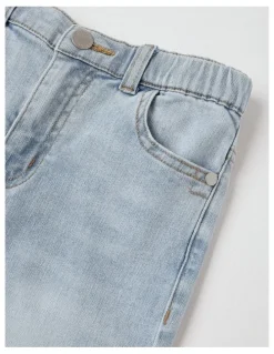 Milkshake Denim Relaxed Fit Jean in Light Wash