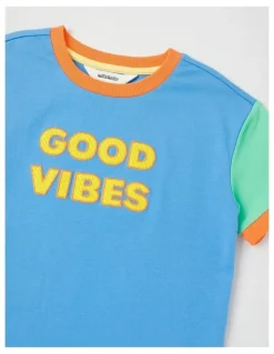 Milkshake Short Sleeve Print Tee in Good Vibes/Blue & Green