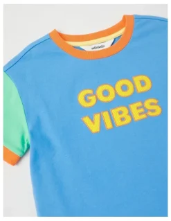 Milkshake Short Sleeve Print Tee in Good Vibes/Blue & Green