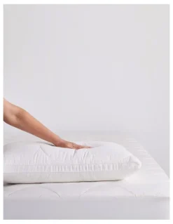 MiniJumbuk Breathe Wool Cotton Quilted Pillow in White