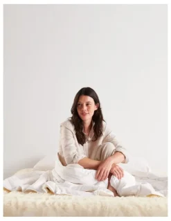 MiniJumbuk Super Cool Australian Wool Cotton Quilt in White