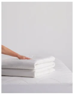 MiniJumbuk Super Cool Australian Wool Cotton Quilt in White