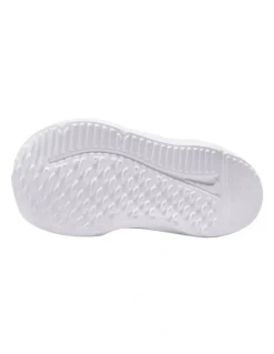 Nike Cosmic Runner Infant B Sport Shoe in Black