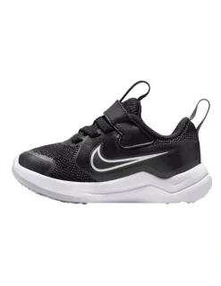 Nike Cosmic Runner Infant B Sport Shoe in Black
