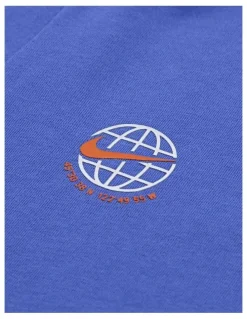 Nike Sportswear Globe T-shirt in Blue