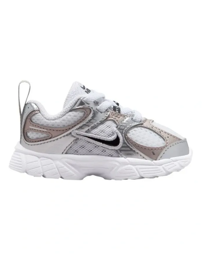 Nike V5 Rnr Infant Sneakers In White
