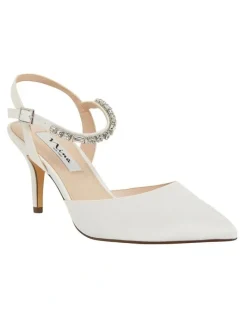 Nina Tonya Pump in Ivory Satin