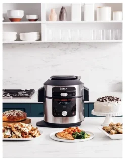 Ninja Foodi Smartlid 14-in-1 7.5L Air Fryer & Multi Cooker OL650