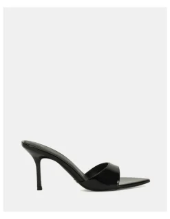 Novo Shoes Yolo Mules in Black Patent
