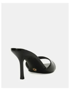 Novo Shoes Yolo Mules in Black Patent