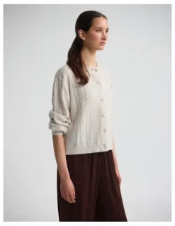 Oxford Amelia Cable Knit Cardigan in Ivory