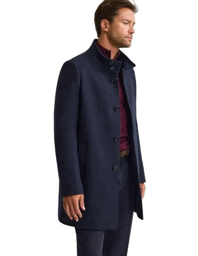 Oxford Dunbar Wool Rich Coat in Navy