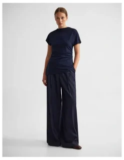 Oxford Isla Top in Navy